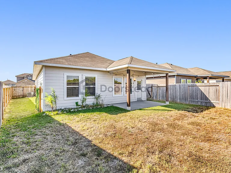 24014 Farmstead Dr — Photo 45