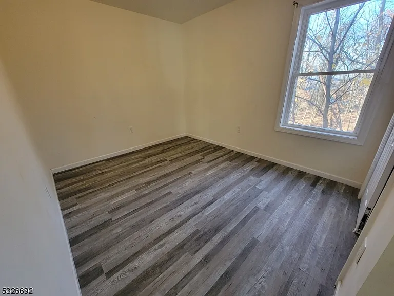 46 Garret St — Photo 6
