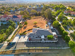16025 Perry Heights Dr, RIVERSIDE, CA 92504