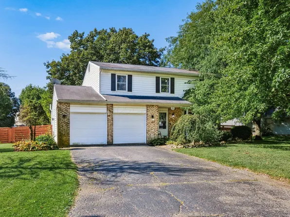 1927 Lost Valley Rd, Powell, OH 43065