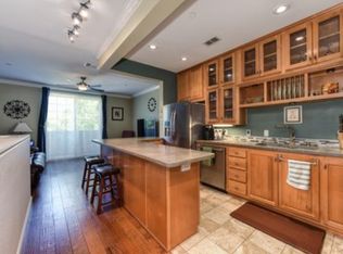 426 Harriet Ln, West Sacramento, CA