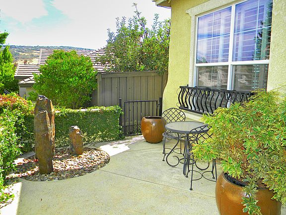 2nd image of 1831 Belmar Ct