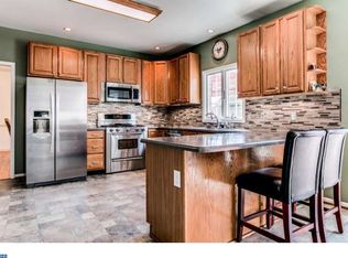 216 Rice Dr, Bear, DE 19701