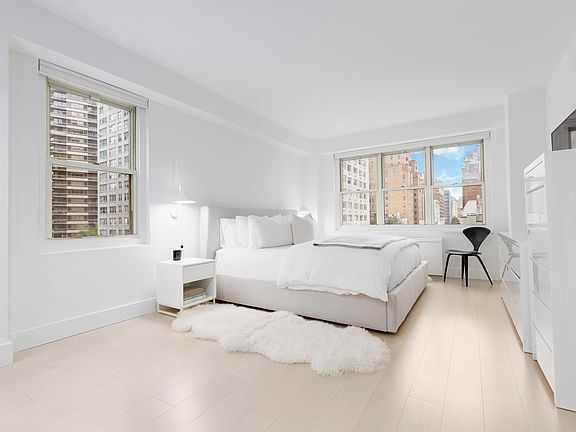 5th image of 205 E 63rd St APT 5D