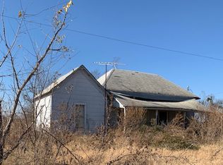 193 S Hopkins Ave, Corsicana, TX 75110