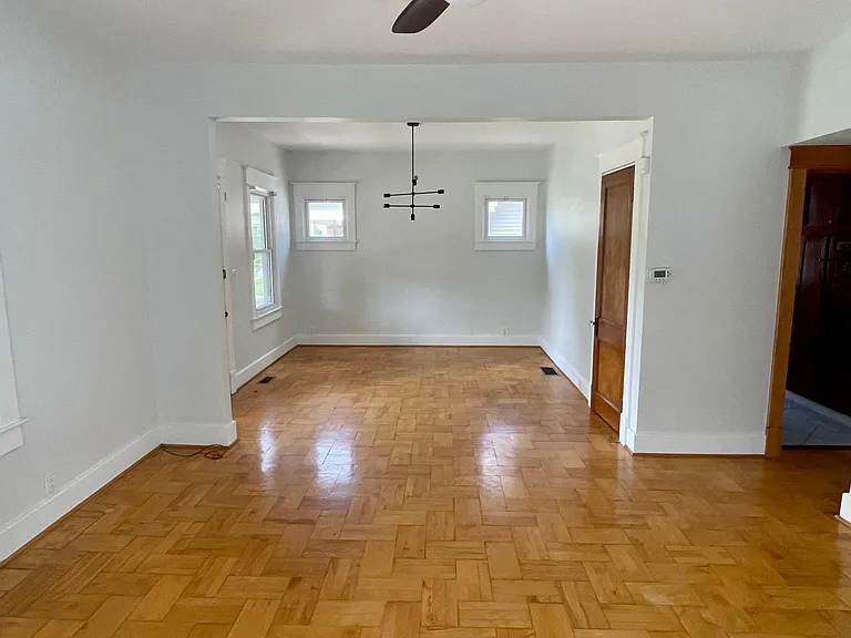 1667 Richmond Dr — Photo 4