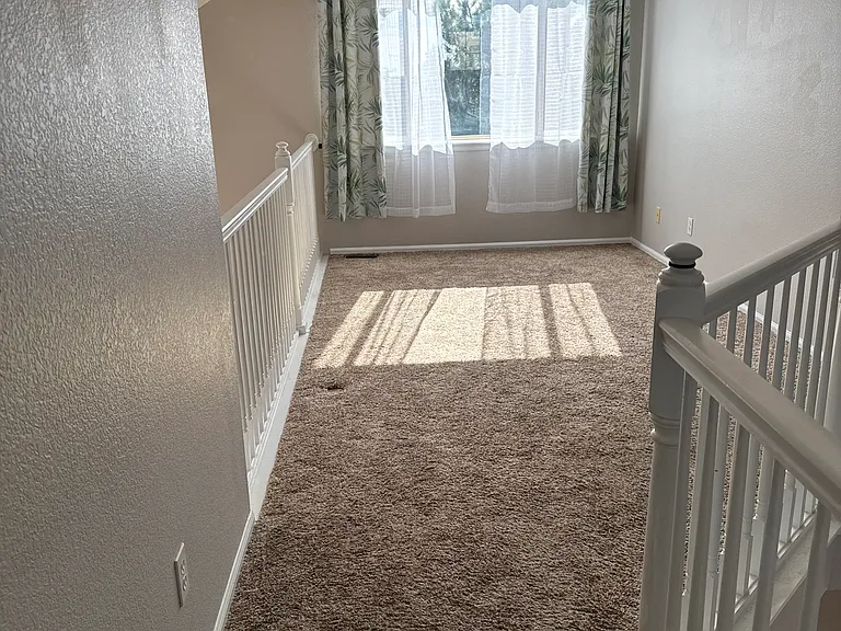571 Fox Run Cir — Photo 11