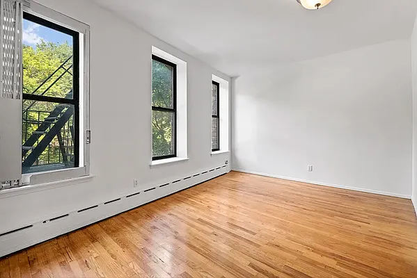 Rented by Living New York | media 2