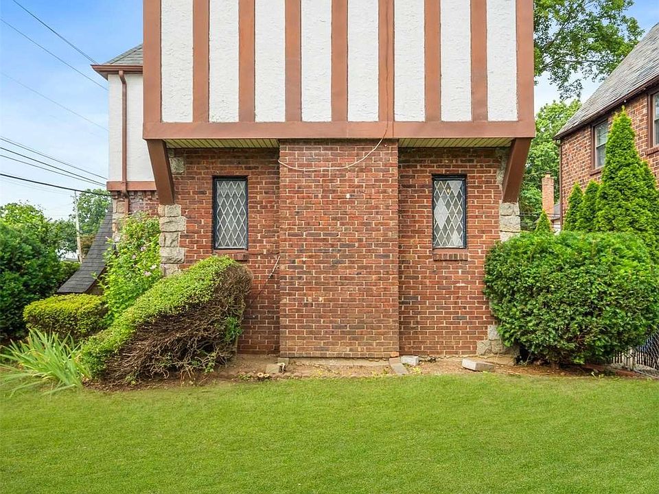 174 E Old Country Road, Mineola, NY 11501 MLS 3499718 Zillow