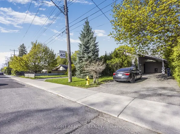 65 Orton Park Rd, Toronto, ON M1G 3G7