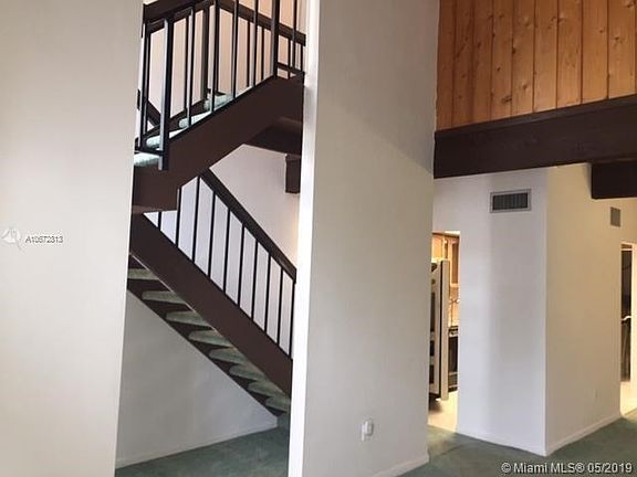 Entrance, open staircase