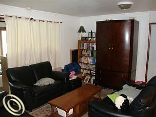 5th image of 51285 Fairlane Dr