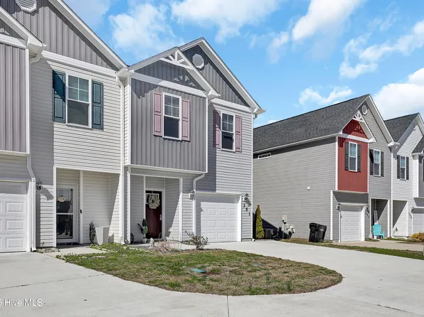 351 Frisco Way, Holly Ridge, NC 28445