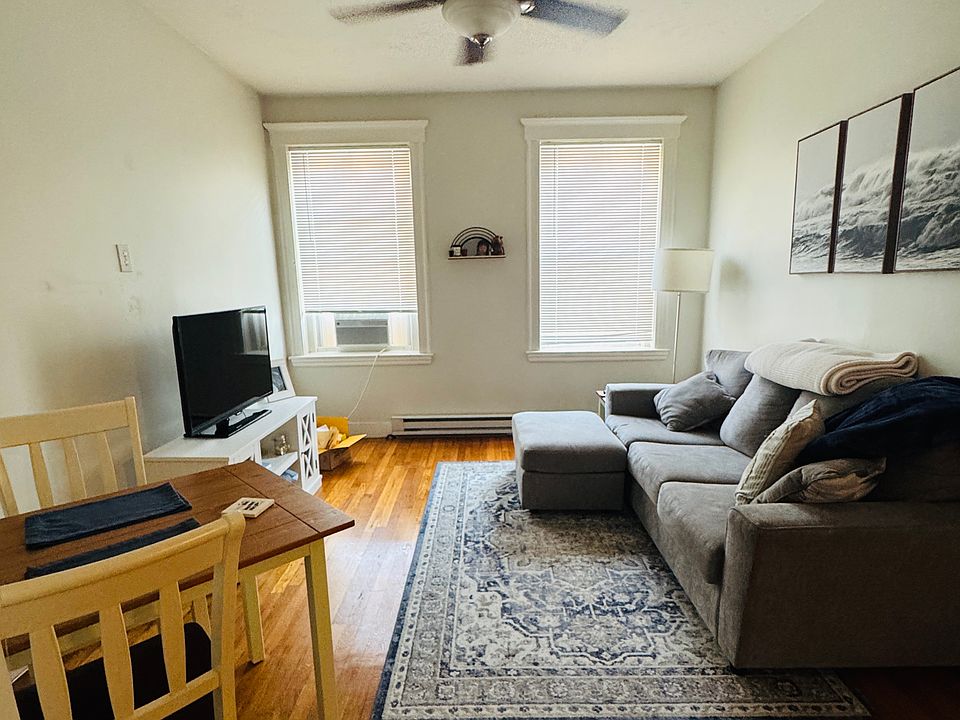 1st image of 85 Park Dr #14C