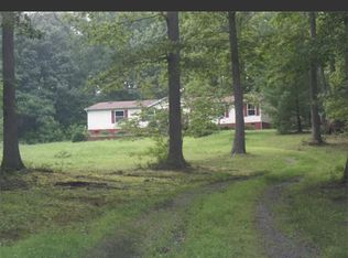 387 Holly Grove Ct, Bumpass, VA 23024