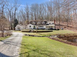 61 Little Fox Ln, Wilton, CT 06897
