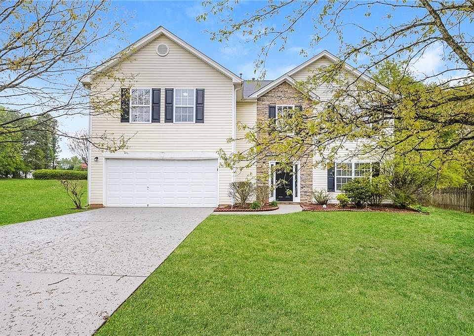 1st image of 833 Langley View Ct