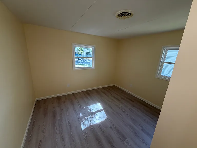 181 Joyce Ct — Photo 5