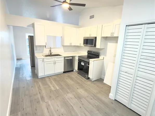 1442 Candlewyck Dr, Orlando, FL 32807