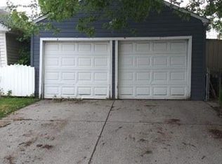 3023 West Blvd, Cleveland, OH 44111