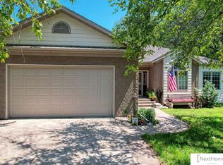 220 S Grove Ave, Crete, NE 68333