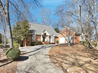 3370 Arbor Walk Dr, Gainesville, GA 30506