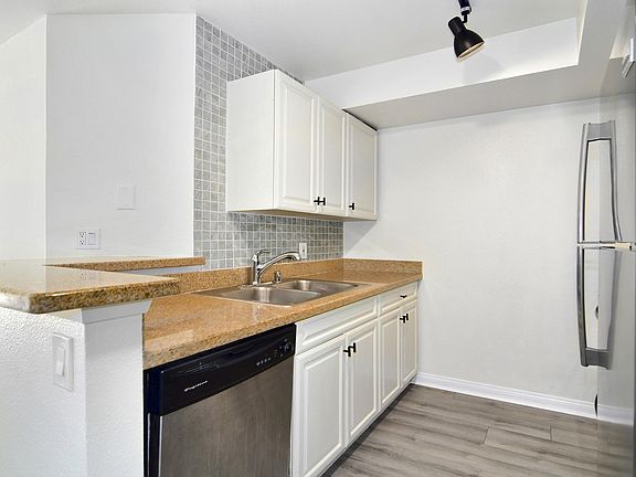5th image of 21500 Burbank Blvd APT 307