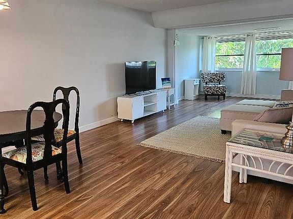 3rd image of 9950 47th Ave N APT 303