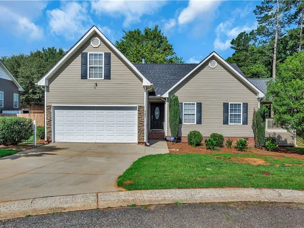 127 Ashwood Ln, Anderson, SC 29625