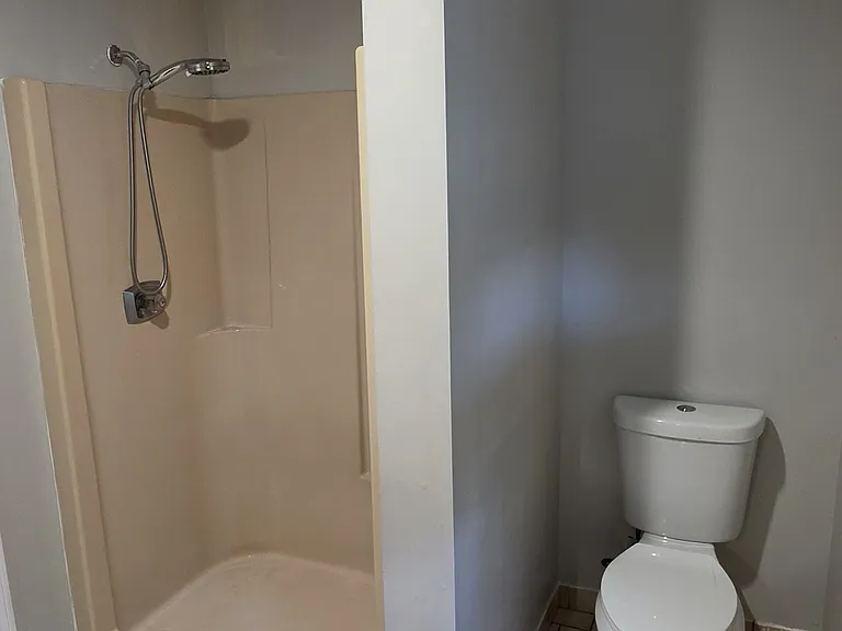 304 Park St #1 — Photo 6