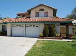 17511 Crestlake Ln, Riverside, CA 92503