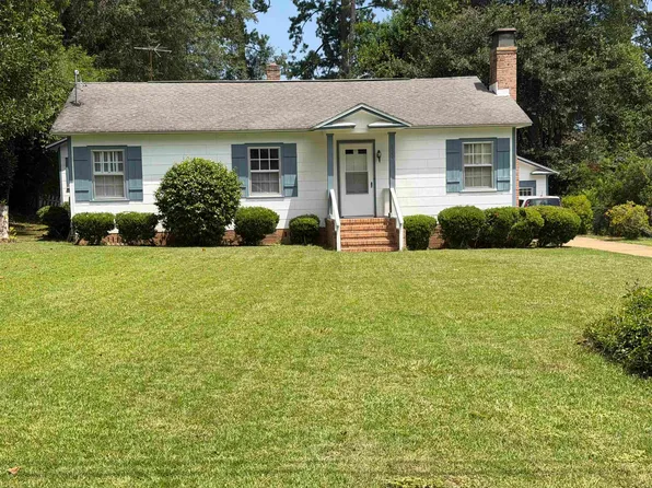 820 Hillcrest Ave, Quincy, FL 32351