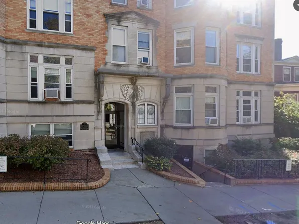 17B Fairbanks St #A11, Brookline, MA 02446