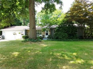 2416 Banbury Rd, Akron, OH 44333