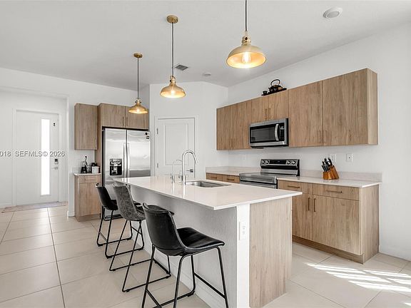 4th image of 12918 SW 266th Ter