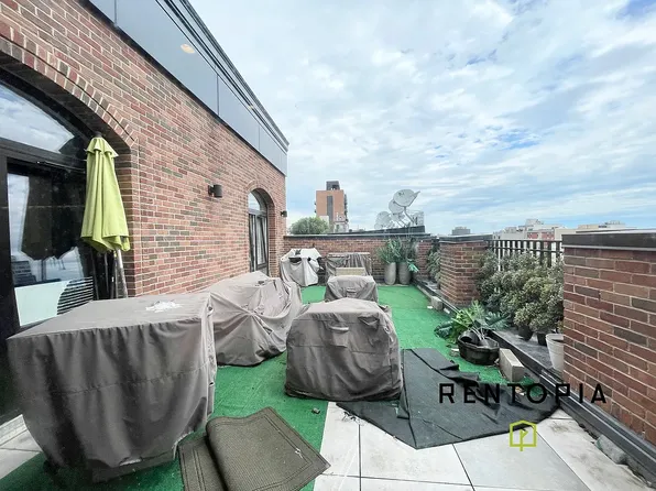 961 Willoughby Ave, Brooklyn, NY