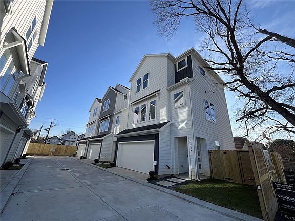 3rd image of 2424 Freeman St