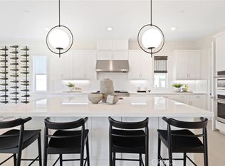 24064 Corte La Brocha, Santa Clarita, CA 91354