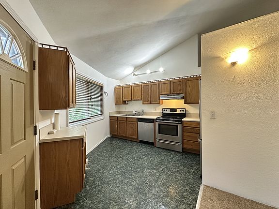 3rd image of 467 Quinault Ave SE