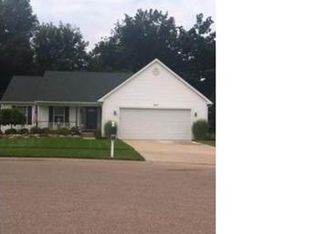 375 Saddlevalley Ct, Linden, MI 48451