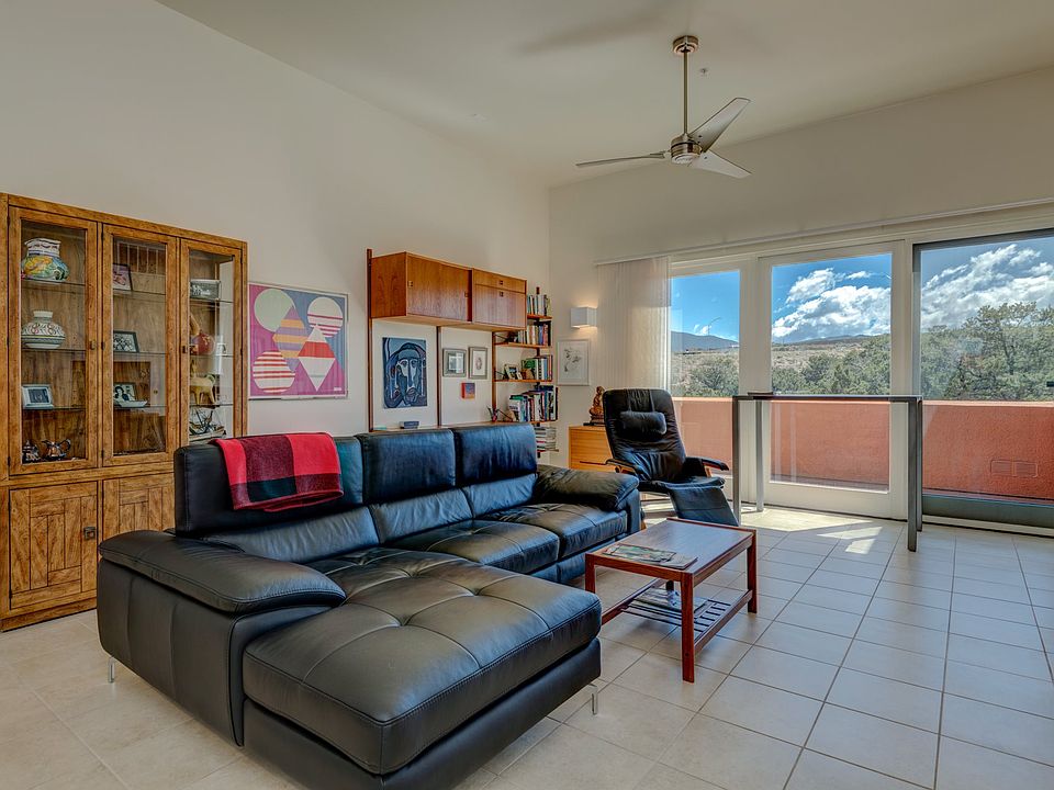 1st image of 604 Avenida Villahermosa Unit 206