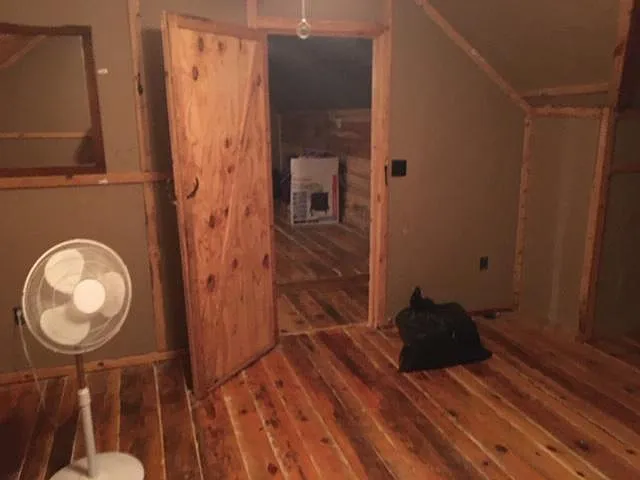 upstairs bonus room 1