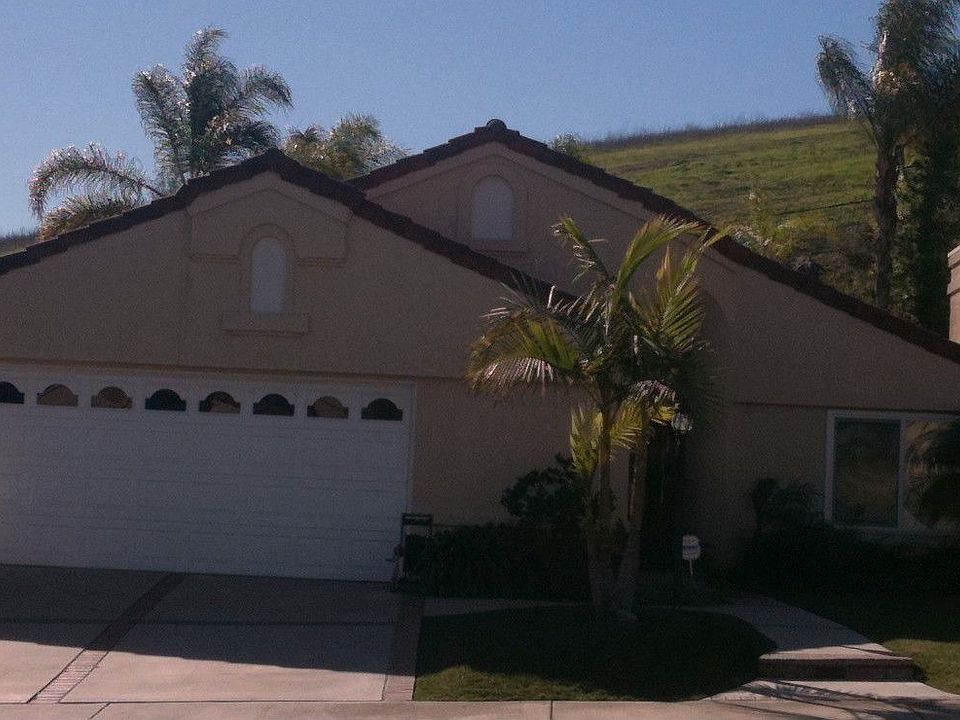 1st image of 13588 Meadow Crest Dr
