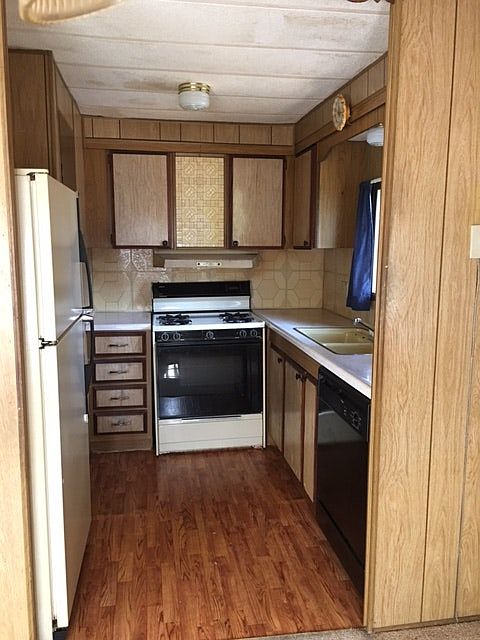 1st image of 17 SE 20th Ct Lot 31