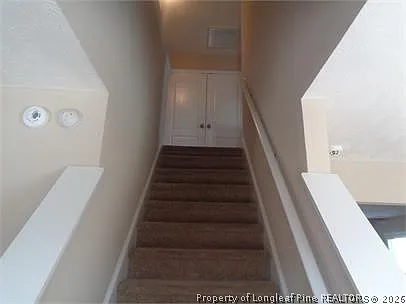 184 Roanoke Dr — Photo 8