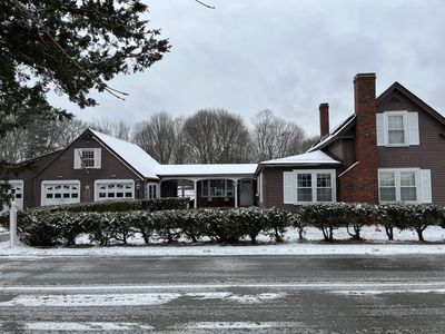 26 Pike Street, Epping, NH, 03042