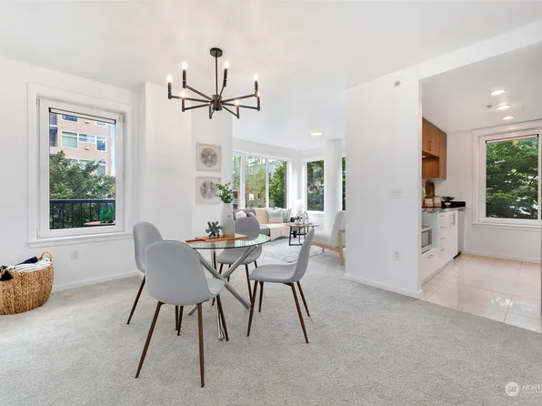 2721 1st Avenue #205, Seattle, WA 98121