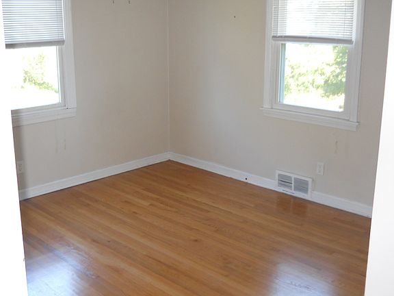 7 Faulkner Drive 06437