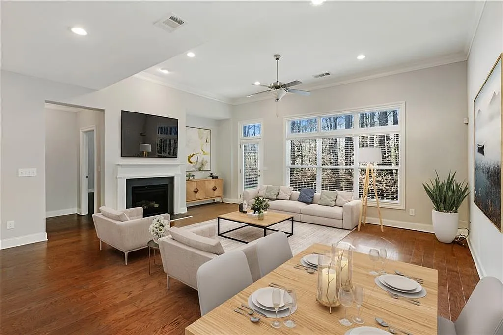 4 bed, 3.0 bath, 3046 sqft, $3,600 — Photo 3