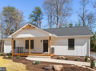 43 Jacks Shop Rd, Rochelle, VA 22738